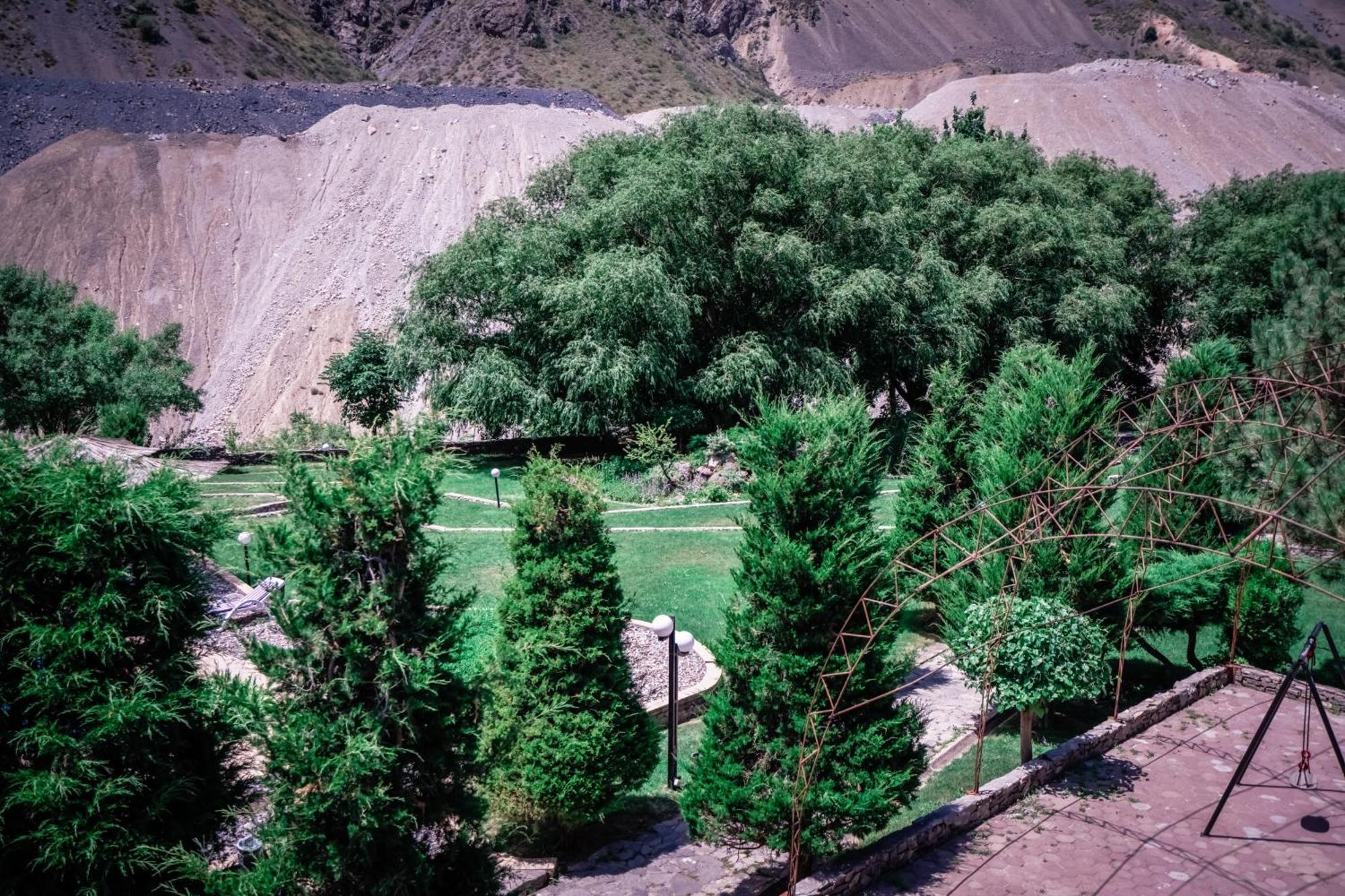 Chatcal Mountains Resort Burchmulla Exterior photo